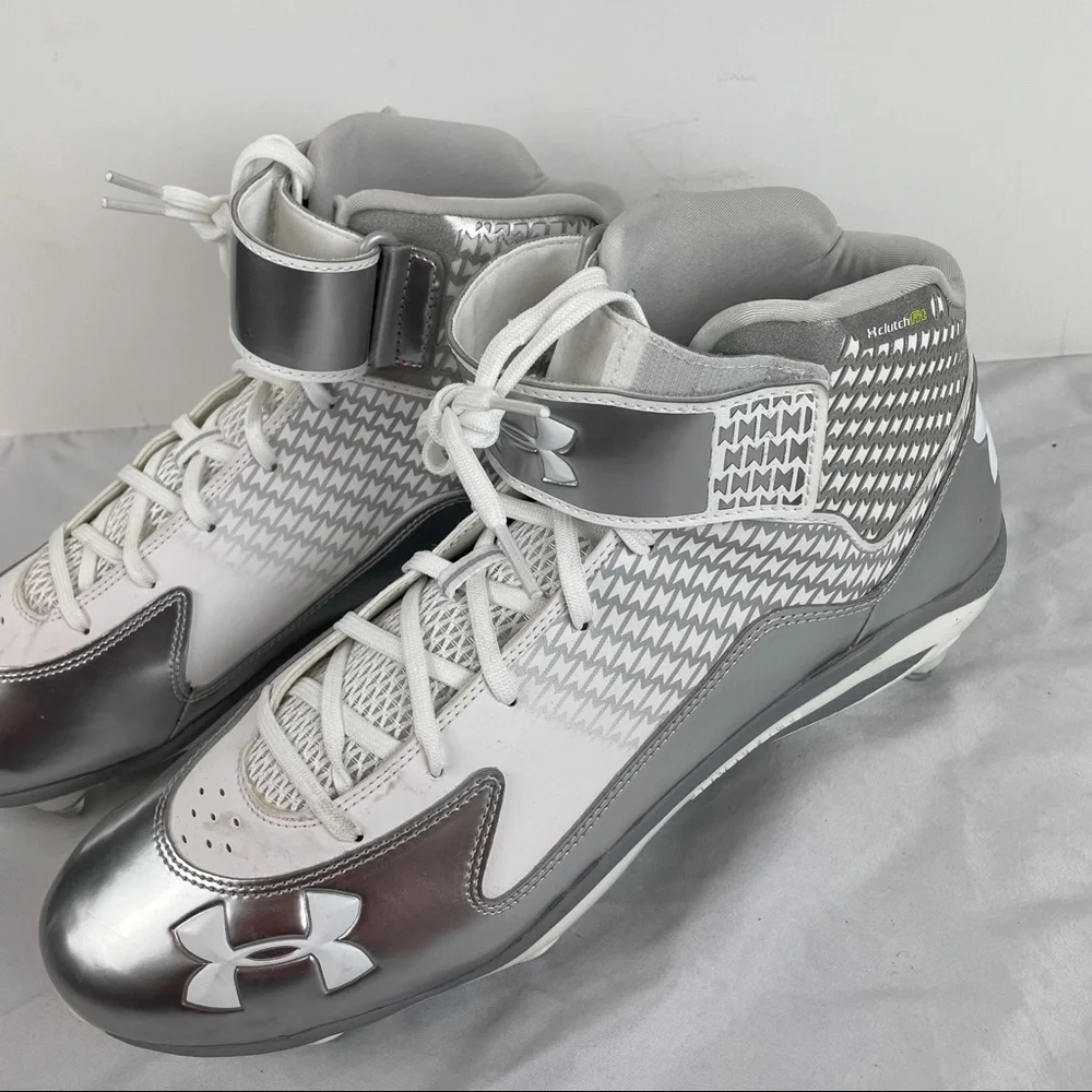 Under Armour Clutch Fit White Silver Cleats